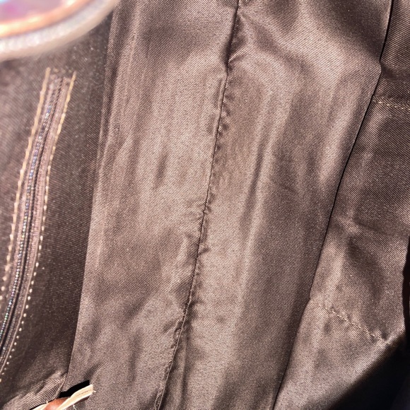 Brand New Leather Duffel Bag - Picture 4 of 5